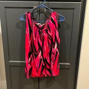 Women’s sleeveless blouse